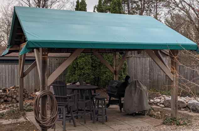 Green pergola cover